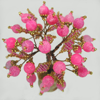 Дерево любви из бисера и розового агата в вазочке из оникса