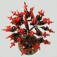 Дерево счастья из черного агата и красного коралла