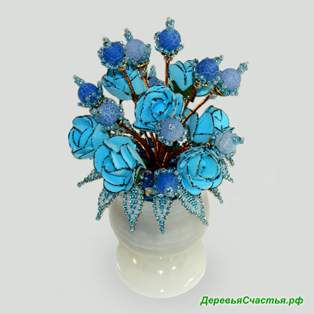 Цветы из агата Голубой букет